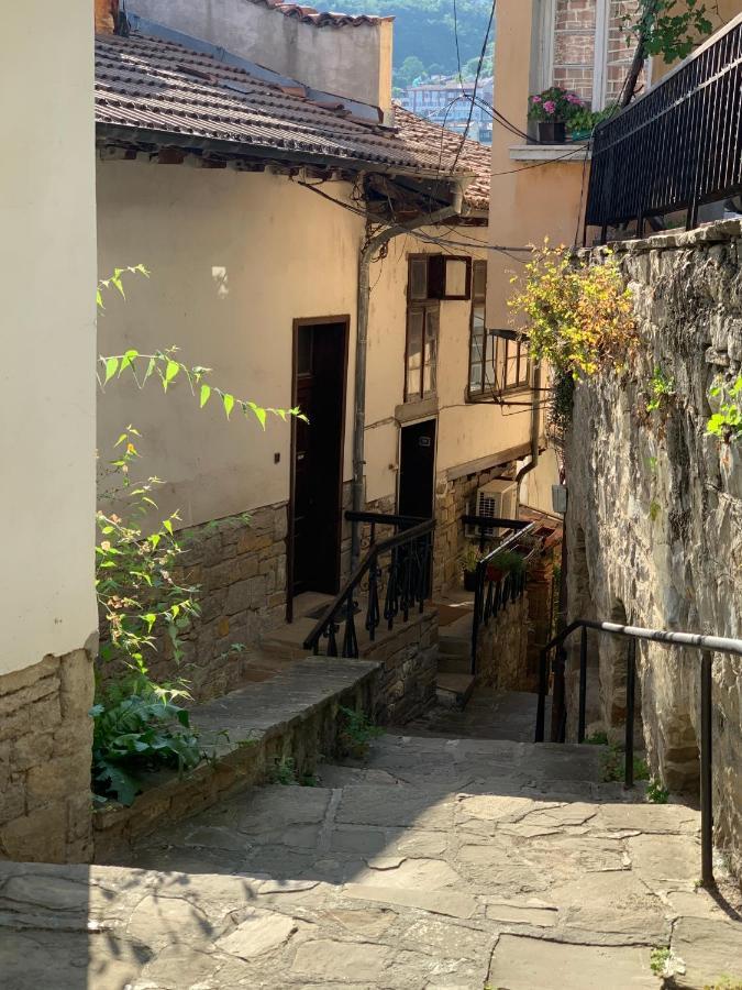 Spring/Пролет Veliko Tarnovo Apartment Exterior photo